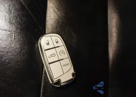 2014 Jeep Grand Cherokee Limited z USA, uszkodzony, nr VIN 1C4RJFBT4EC192043